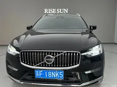 2023 Volvo XC60 B5 4WD Zhiyi Luxury, чёрный — фото 16