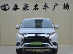 2021 Mitsubishi Outlander 2.4L 4WD Enjoy 7 seats, белый — фото 2