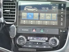 2021 Mitsubishi Outlander 2.4L 4WD Enjoy 7 seats, белый — фото 7