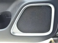 2021 Mitsubishi Outlander 2.4L 4WD Enjoy 7 seats, белый — фото 11