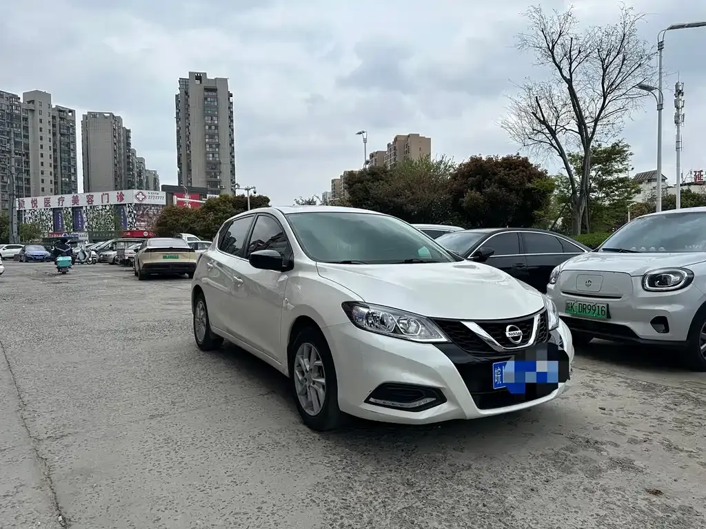 2023 Nissan Tiida 1.6L CVT
