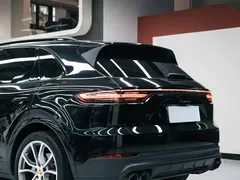 2023 Porsche Cayenne E-Hybrid 2.0T PHEV Platinum, чёрный — фото 8