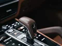 2023 Porsche Cayenne E-Hybrid 2.0T PHEV Platinum, чёрный — фото 16
