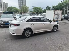 2023 Toyota Corolla 1.2T Pioneer, белый — фото 4