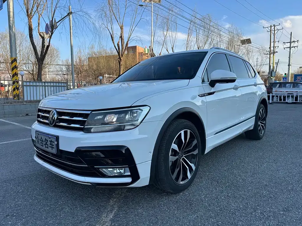2021 Volkswagen Tiguan L 330TSI AT 2WD R-Line