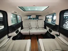 2021 Mercedes-Benz V-Class V 260, чёрный — фото 15