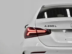 2022 Mercedes-Benz A-Class A 200 L Sport Sedan Fashion, белый — фото 6