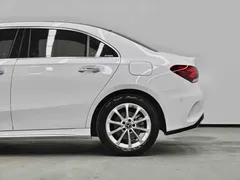 2022 Mercedes-Benz A-Class A 200 L Sport Sedan Fashion, белый — фото 19