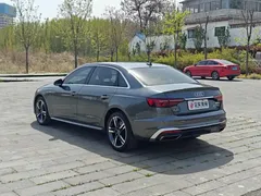 2022 Audi A4L 40 TFSI — фото 9