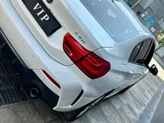 2021 BMW 1 Series 120i M, белый — фото 34