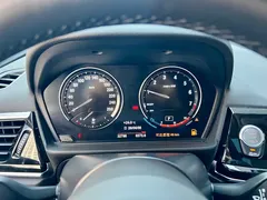 2021 BMW 1 Series 120i M, белый — фото 37