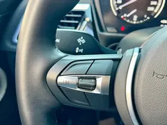 2021 BMW 1 Series 120i M, белый — фото 38