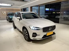 2023 Volvo XC60 B5 4WD Zhiyuan Luxury, белый — фото 2