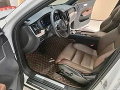 2023 Volvo XC60 B5 4WD Zhiyuan Luxury, белый — фото 9