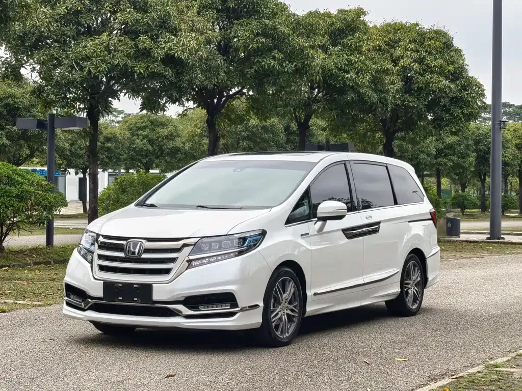 2019 Honda Elysion 2.0L Hybrid Luxury