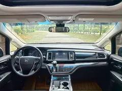 2019 Honda Elysion 2.0L Hybrid Luxury, белый — фото 12