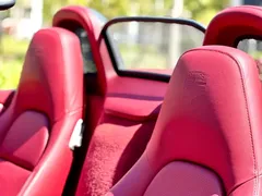 2020 Porsche 718 Boxster 2.0T, чёрный — фото 11