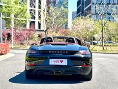 2020 Porsche 718 Boxster 2.0T, чёрный — фото 12