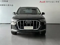 2023 Audi Q7 45 TFSI quattro S line, чёрный — фото 2