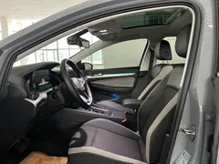2021 Volkswagen Golf 280TSI DSG Pro — фото 8