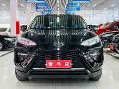 2022 Toyota Wildlander 2.0L CVT 4WD PLUS, чёрный — фото 2