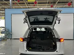 2023 Honda Vezel 1.5L CVT Pioneer, белый — фото 6