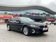 2022 BMW 5 Series 525Li Luxury Package, чёрный — фото 4