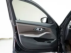 2023 BMW 3 Series 330i M Sports Night Package — фото 10