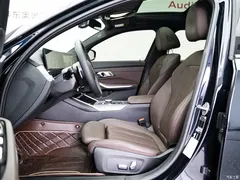 2023 BMW 3 Series 330i M Sports Night Package — фото 11