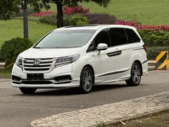 2019 Honda Elysion 2.0L Hybrid Luxury, белый — фото 1