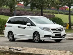 2019 Honda Elysion 2.0L Hybrid Luxury, белый — фото 3