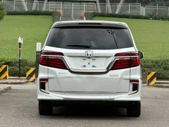 2019 Honda Elysion 2.0L Hybrid Luxury, белый — фото 5