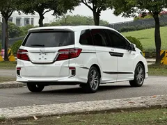 2019 Honda Elysion 2.0L Hybrid Luxury, белый — фото 6