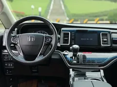 2019 Honda Elysion 2.0L Hybrid Luxury, белый — фото 11
