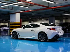 2022 Subaru BRZ 2.4L MT, белый — фото 3