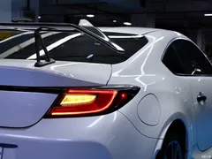 2022 Subaru BRZ 2.4L MT, белый — фото 5