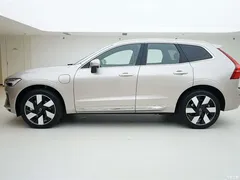 2024 Volvo XC60 Plug-in Hybrid T8 PHEV Long Range 4WD Zhiyuan Luxury — фото 3
