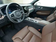 2024 Volvo XC60 Plug-in Hybrid T8 PHEV Long Range 4WD Zhiyuan Luxury — фото 10