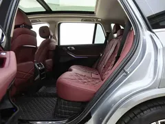 2022 BMW X5 30Li Premium M Sport Package — фото 11