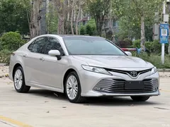 2019 Toyota Camry to 2.5G Luxury — фото 3