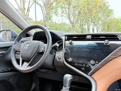 2019 Toyota Camry to 2.5G Luxury — фото 12