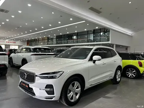 2022 Volvo XC60 B5 4WD Zhiyi Luxury