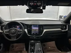 2022 Volvo XC60 B5 4WD Zhiyi Luxury, белый — фото 10