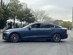 2021 Volvo S60 T4 Zhiyi Luxury, синий — фото 11