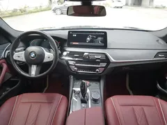 2023 BMW 5 Series 5 530Li M, чёрный — фото 5