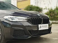 2023 BMW 5 Series 5 530Li M, чёрный — фото 9