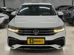 2022 Volkswagen Tiguan L 380TSI AT 4WD R-Line 7-seat, белый — фото 2