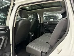 2022 Volkswagen Tiguan L 380TSI AT 4WD R-Line 7-seat, белый — фото 8