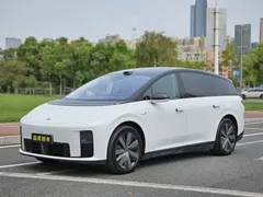 2025 Li Auto i8 Standard, белый — фото 1