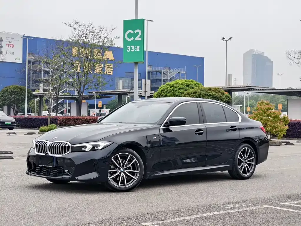 2024 BMW 3 Series 320i M Sport Package